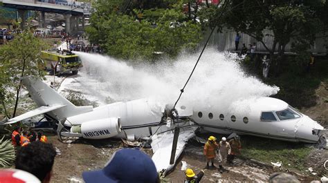 news plane crash yesterday