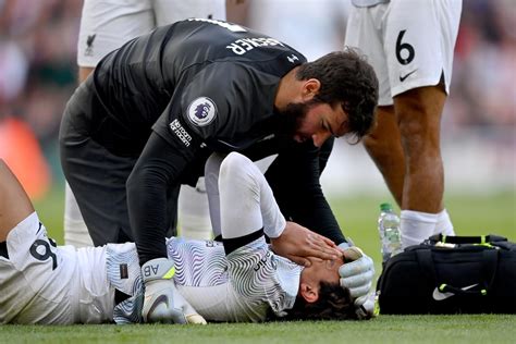 newsnow liverpool fc injury update