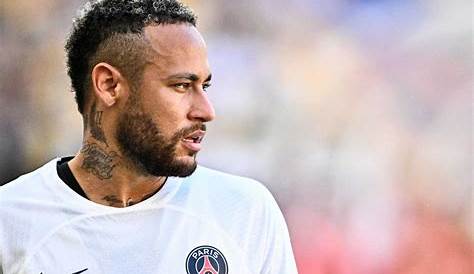 Neymar detiene su renovación con el PSG y contempla la posibilidad de