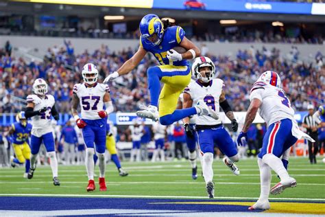 NFL scores, schedule Latest info for all Week 14 games