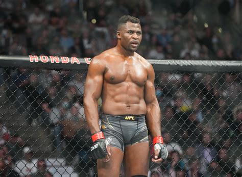 ngannou taille