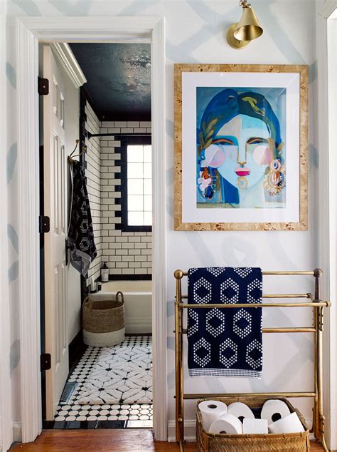 Nice Bathroom Paintings