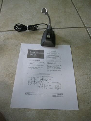 Nice Desk Microphone