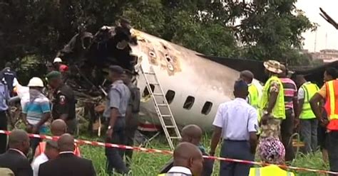 nigerian plane crash 107 dead