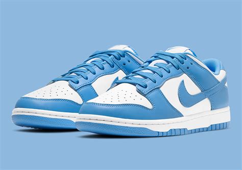 Nike air jordan dunk low university blue