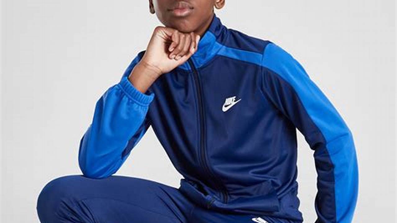 Nike Tracksuit Kidswear