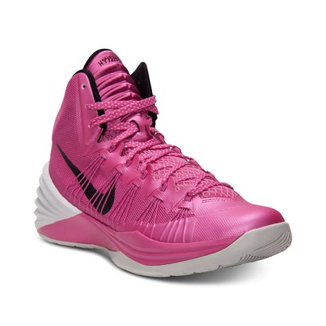 nike basketball shoes pink