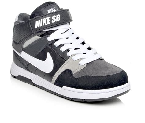 nike fashion sneakers for boys