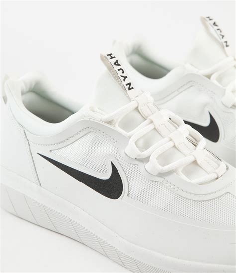 nike sb nyjah free 2 white