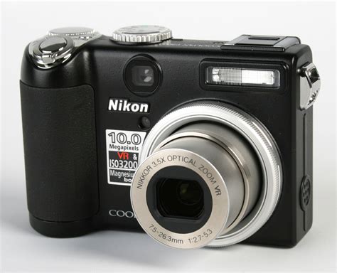 nikon coolpix p5000 camera
