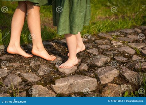 Hermosa Adolescente Desnuda Retrato Una Hermosa Niña Con Free Nude