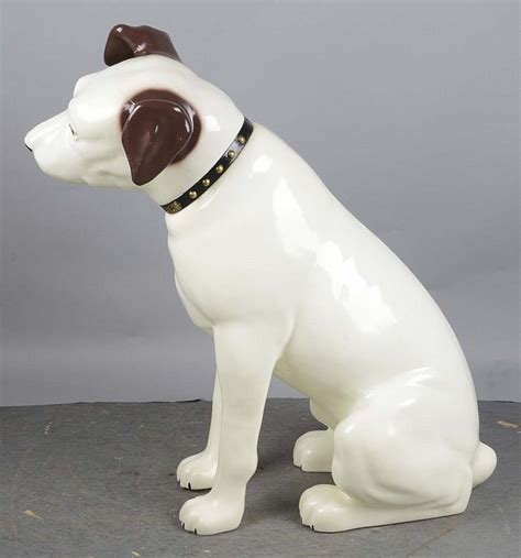 327Mancow A Large, White Nipper" RCA Dog Statue, Lot 327