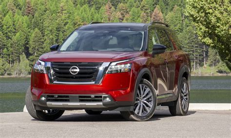 nissan 2022 pathfinder reviews