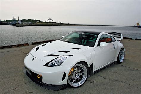 nissan 350z aftermarket accessories