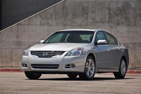 nissan altima all years