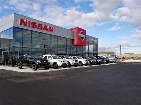 nissan dealer used car