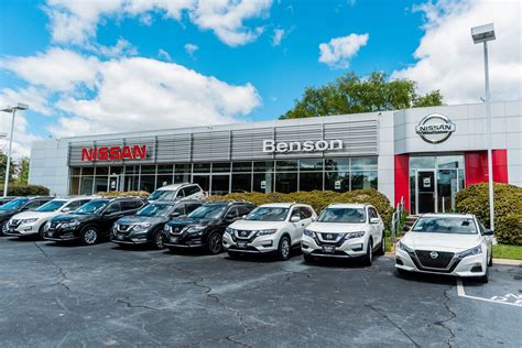 nissan dealership deals near me