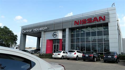 nissan dealerships in central texas