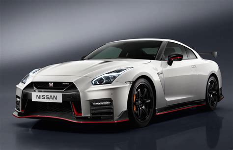 nissan gt r nismo