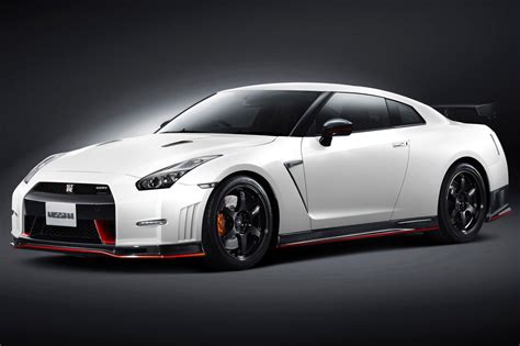 nissan gtr nismo cost