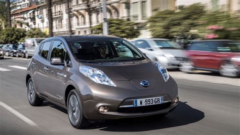 8 éves 24 kWhs Nissan LEAF hatótáv teszt Villanyautósok