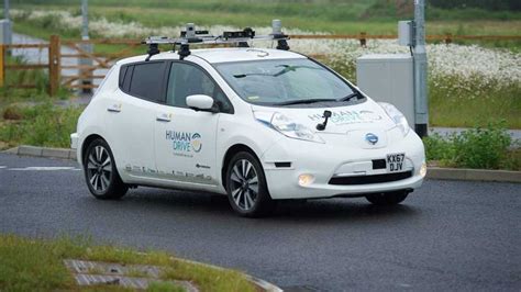 nissan leaf self driving