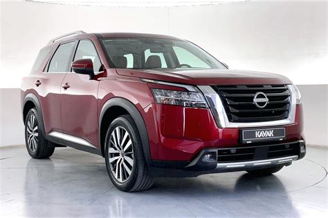 nissan pathfinder 2023 uae