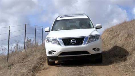 nissan pathfinder awd system