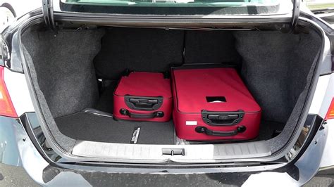 nissan sentra trunk space luggage