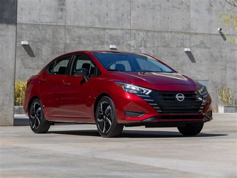 nissan versa ratings reviews