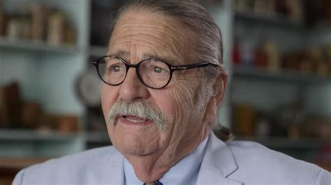 Noel Barrett Age: Revealing the Truth Behind His Years