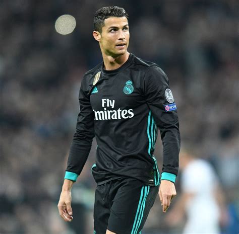 Nomor WA Ronaldo: Akses Langsung dengan Cristiano Ronaldo