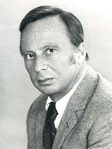 Norman Fell Net Worth, Bio, Height, Family, Age, Weight, Wiki 2021