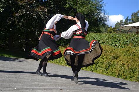 norway folk dances download