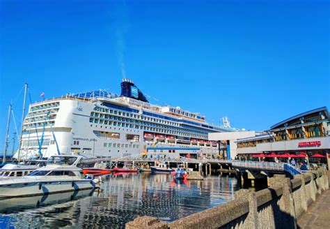 norwegian cruise line dock seattle washington