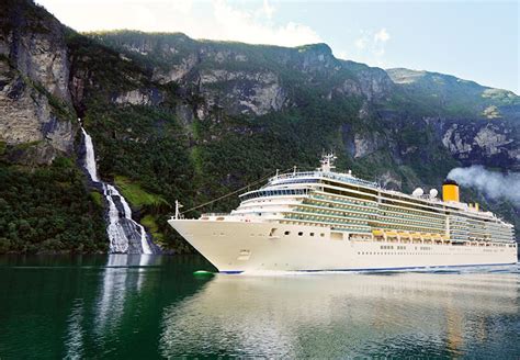 norwegian cruise line norway fjords