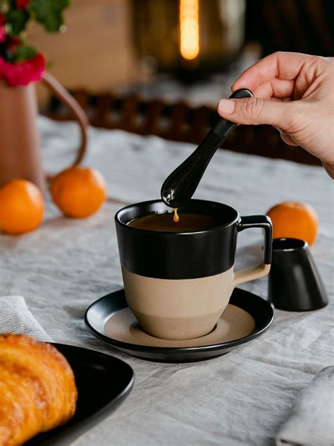 notneutral latte cup