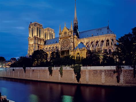 notre dame cathedral year built