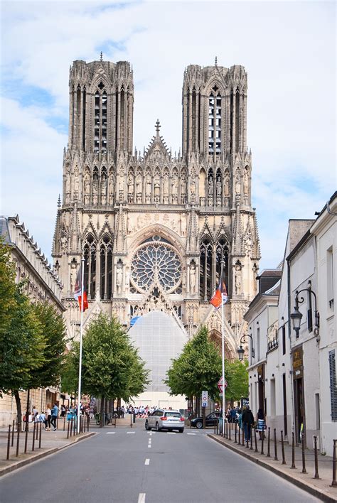 notre dame de paris vs reims cathedral