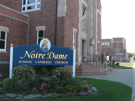 notre dame new hyde park tuition