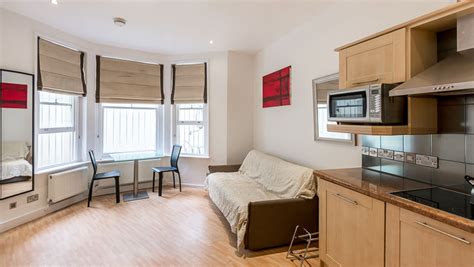 Notting Hill Gate Studio Flat