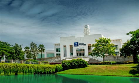 nottingham malaysia foundation