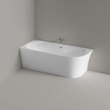 NOVA Corner bathtub By Gruppo Geromin
