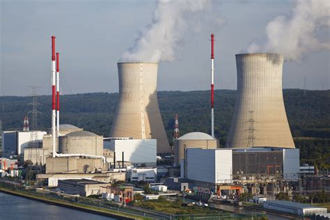 nuclear electric power plant