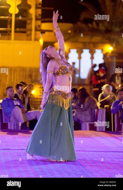 nude arab dancer belly