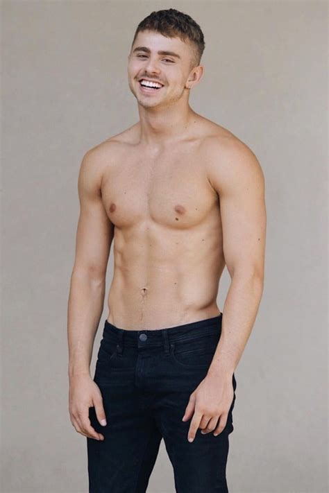 nude dameski michael