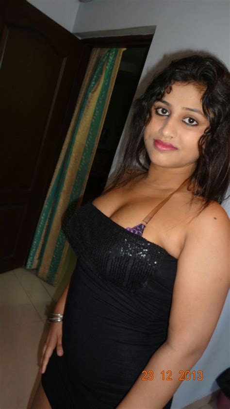 nude gf desi