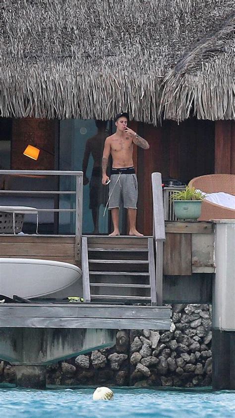 nude justin bora bora bieber