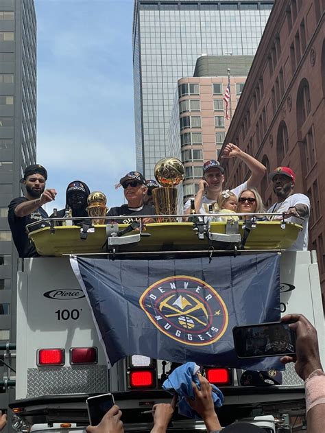 nuggets parade to celebrate