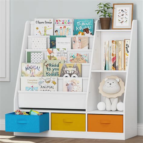 Nursery Bookshelf With Storage